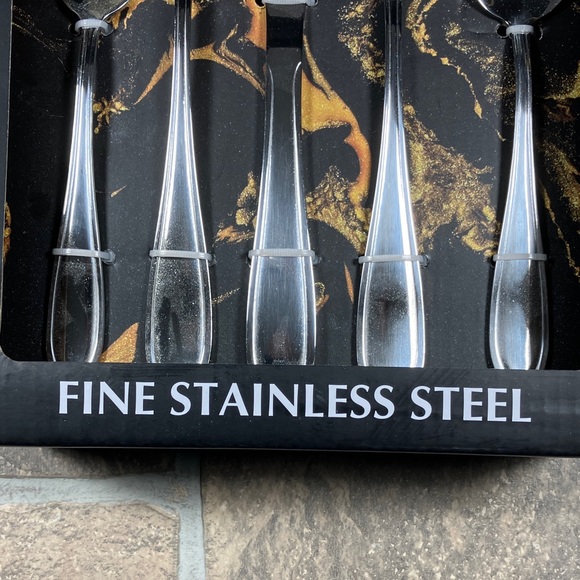 NEW Farberware Fine Stainless Steel Flatware 20 Piece Set - Picture 3 of 7